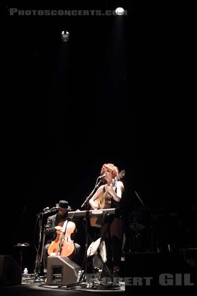 ROSIE DOONAN - 2012-09-10 - PARIS - La Cigale - 